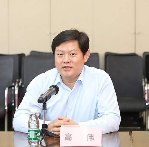 阿爾山市委常委、政府副市長高偉.jpg